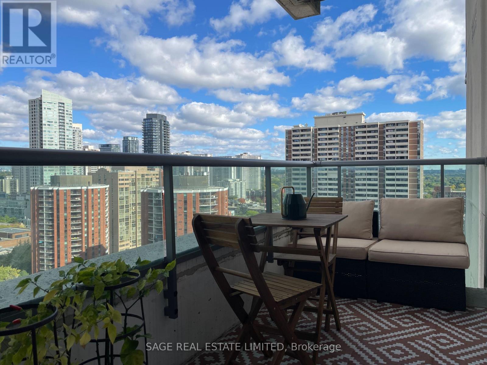 2107 - 281 Mutual Street, Toronto, Ontario  M4Y 1X6 - Photo 12 - C12468976
