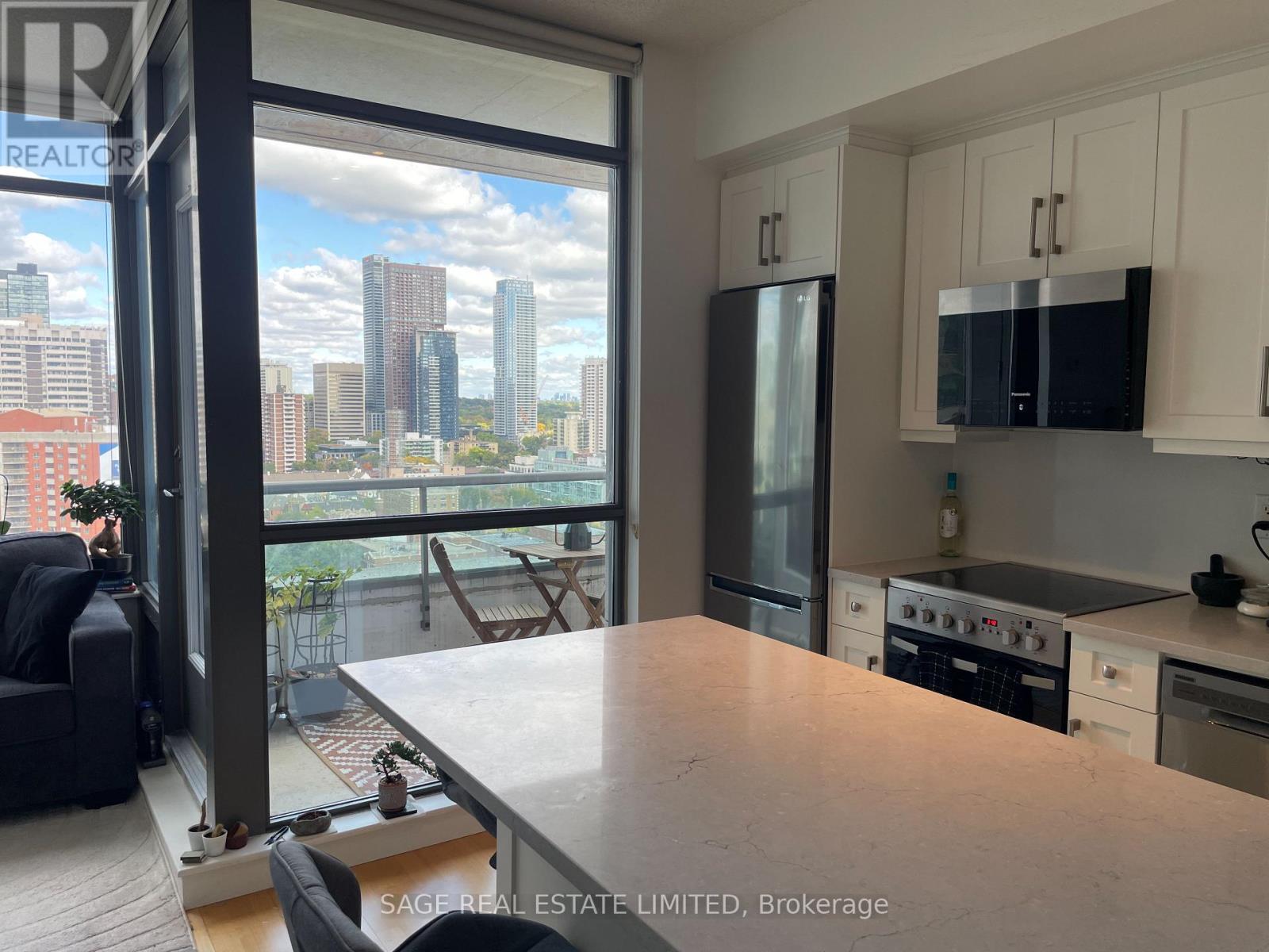 2107 - 281 Mutual Street, Toronto, Ontario  M4Y 1X6 - Photo 7 - C12468976