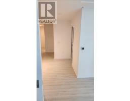 724 - 230 SIMCOE STREET, Toronto, Ontario