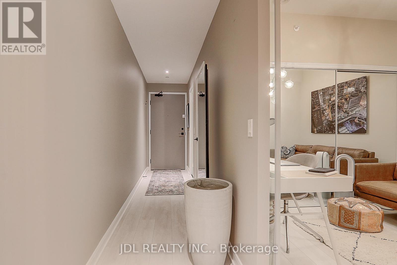 918 - 60 Tannery Road, Toronto, Ontario  M5A 0S8 - Photo 13 - C12468991