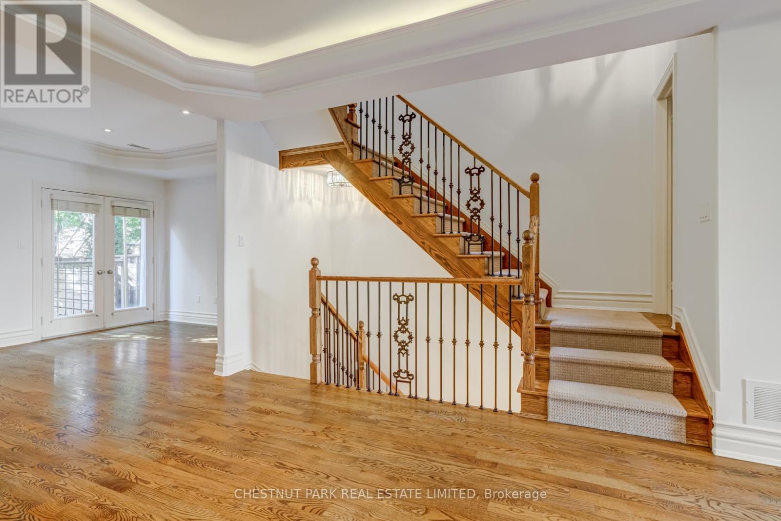 17a Alcorn Avenue, Toronto, Ontario  M4V 1E5 - Photo 10 - C12469057