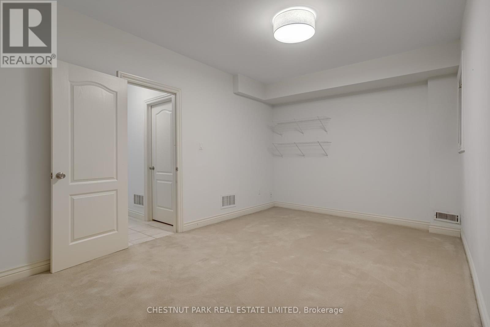 17a Alcorn Avenue, Toronto, Ontario  M4V 1E5 - Photo 29 - C12469057
