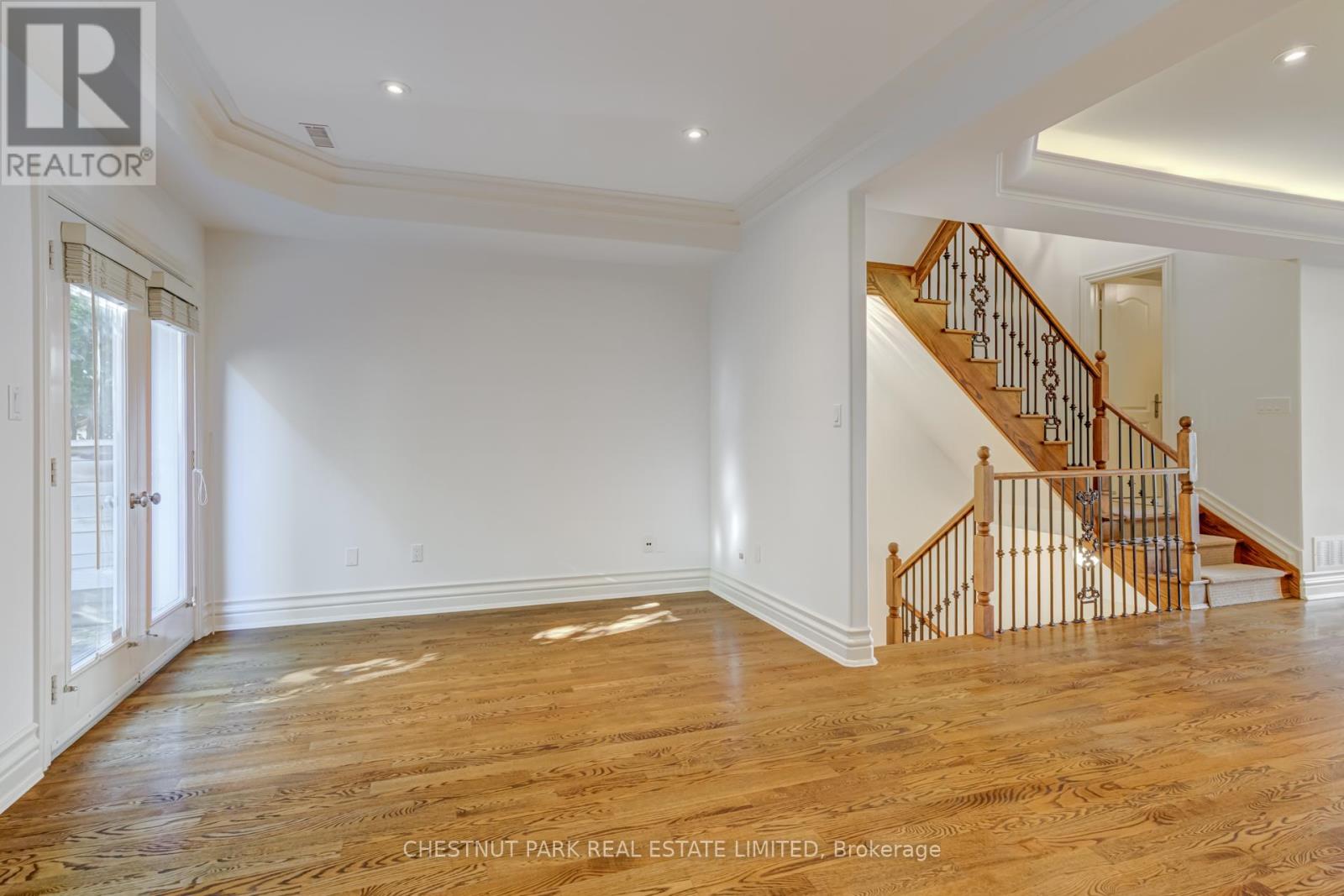 17a Alcorn Avenue, Toronto, Ontario  M4V 1E5 - Photo 9 - C12469057