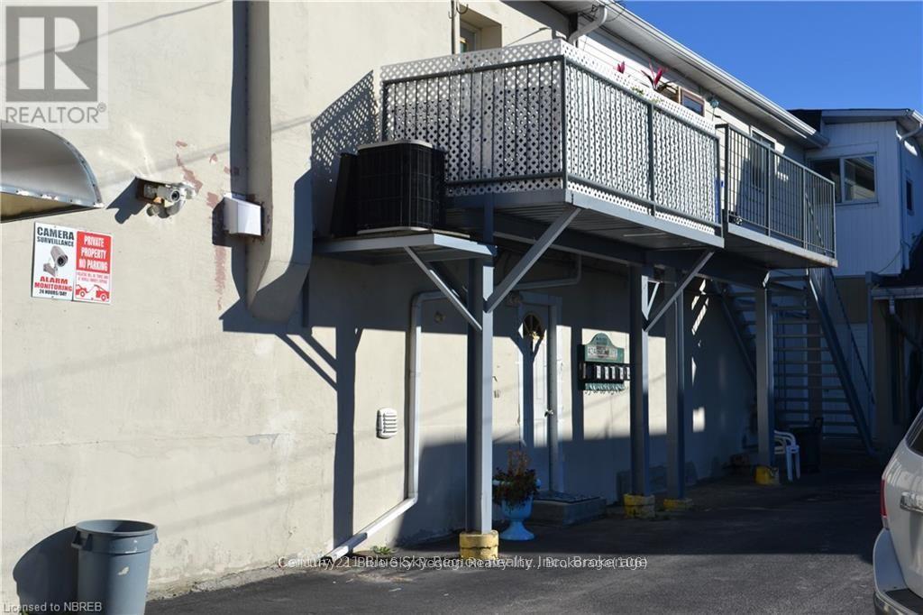 415/423 Main Street E, North Bay, Ontario P1B 1B6 - Photo 4 - X12469074