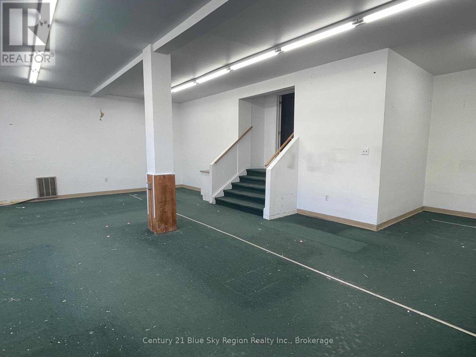 415/423 Main Street E, North Bay, Ontario P1B 1B6 - Photo 7 - X12469074