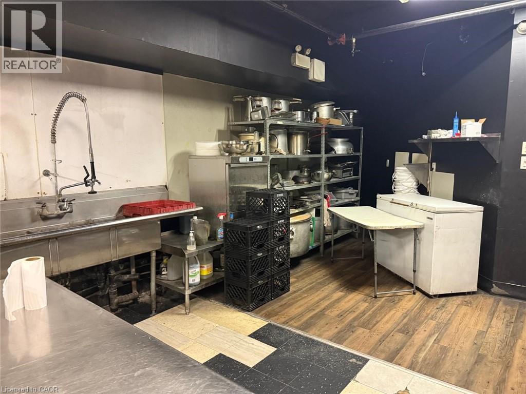 179 King Street W, Kitchener, Ontario  N2G 1A7 - Photo 14 - 40779377