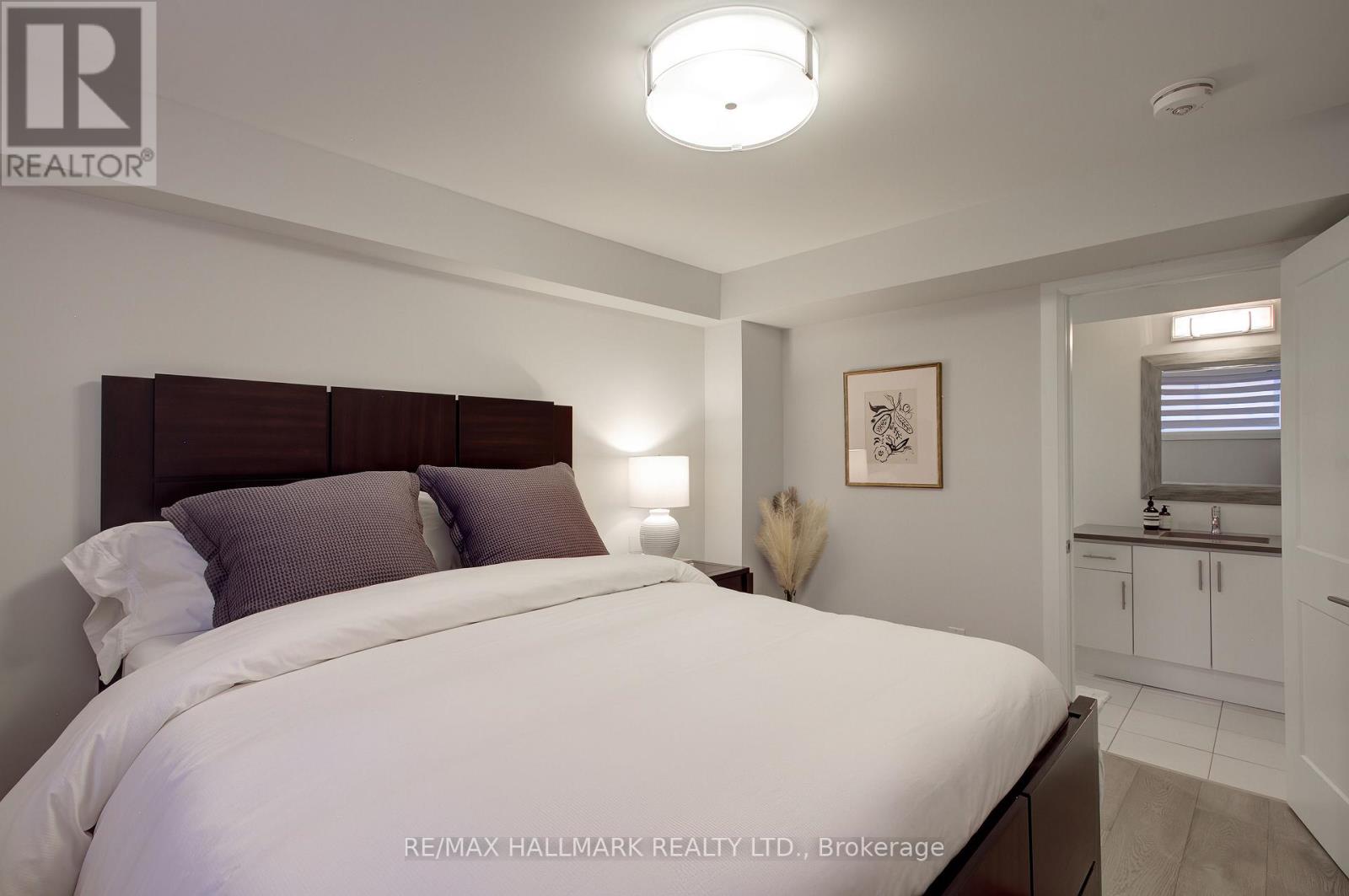 46 Lowther Avenue, Richmond Hill, Ontario  L4E 2Z6 - Photo 41 - N12468942