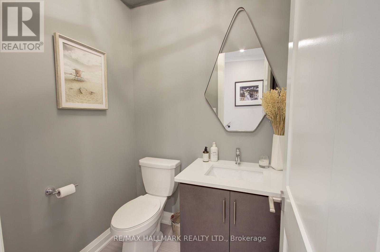 46 Lowther Avenue, Richmond Hill, Ontario  L4E 2Z6 - Photo 7 - N12468942