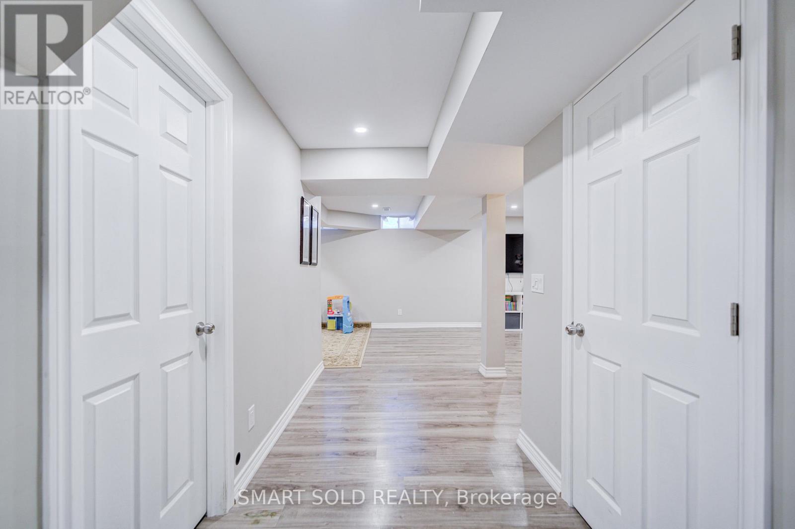 28 Avonmore Trail, Vaughan, Ontario  L6A 0H2 - Photo 39 - N12468948