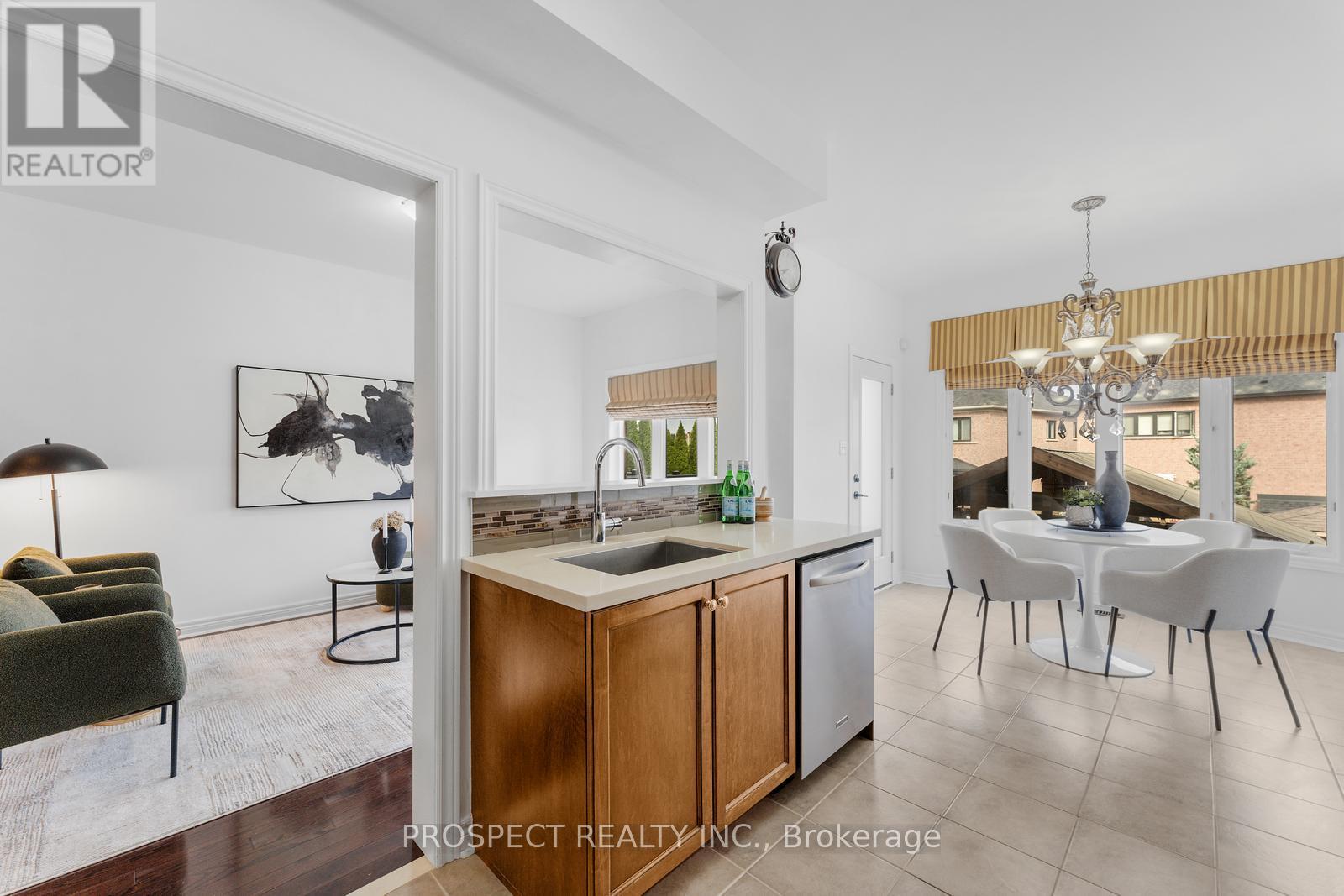 22 Worthview Drive, Vaughan, Ontario  L4H 0H9 - Photo 14 - N12469041