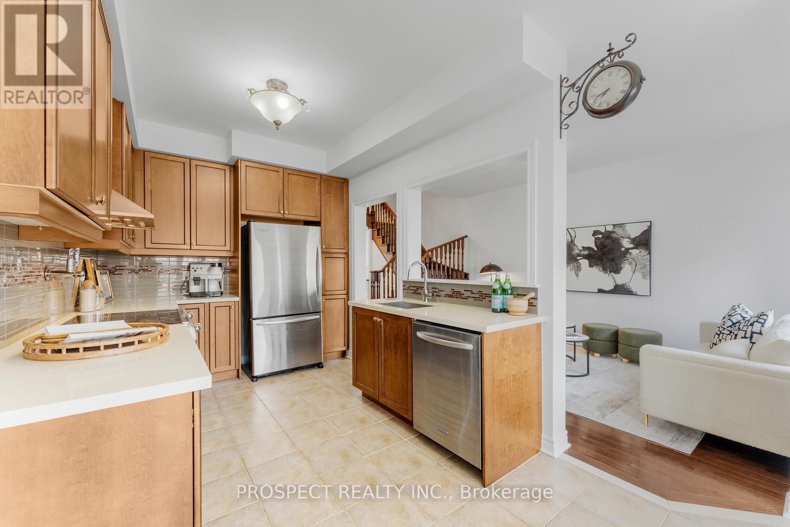 22 Worthview Drive, Vaughan, Ontario  L4H 0H9 - Photo 15 - N12469041
