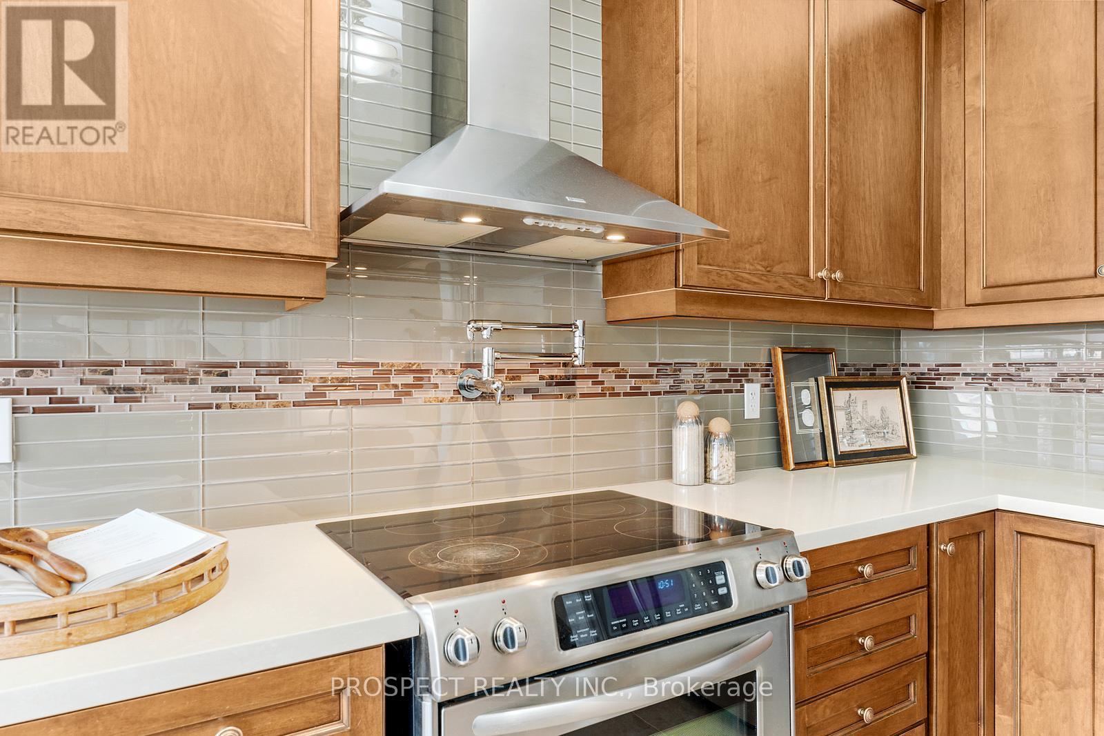 22 Worthview Drive, Vaughan, Ontario  L4H 0H9 - Photo 18 - N12469041