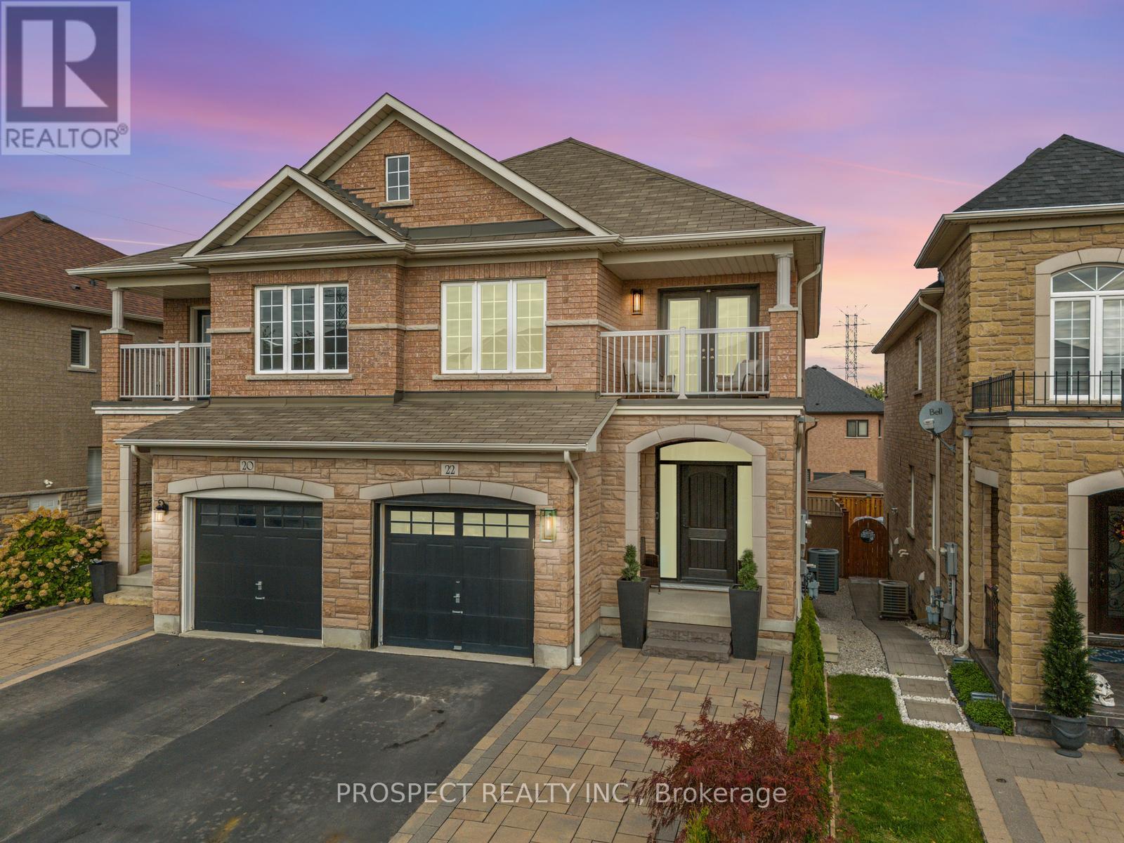 22 Worthview Drive, Vaughan, Ontario  L4H 0H9 - Photo 2 - N12469041