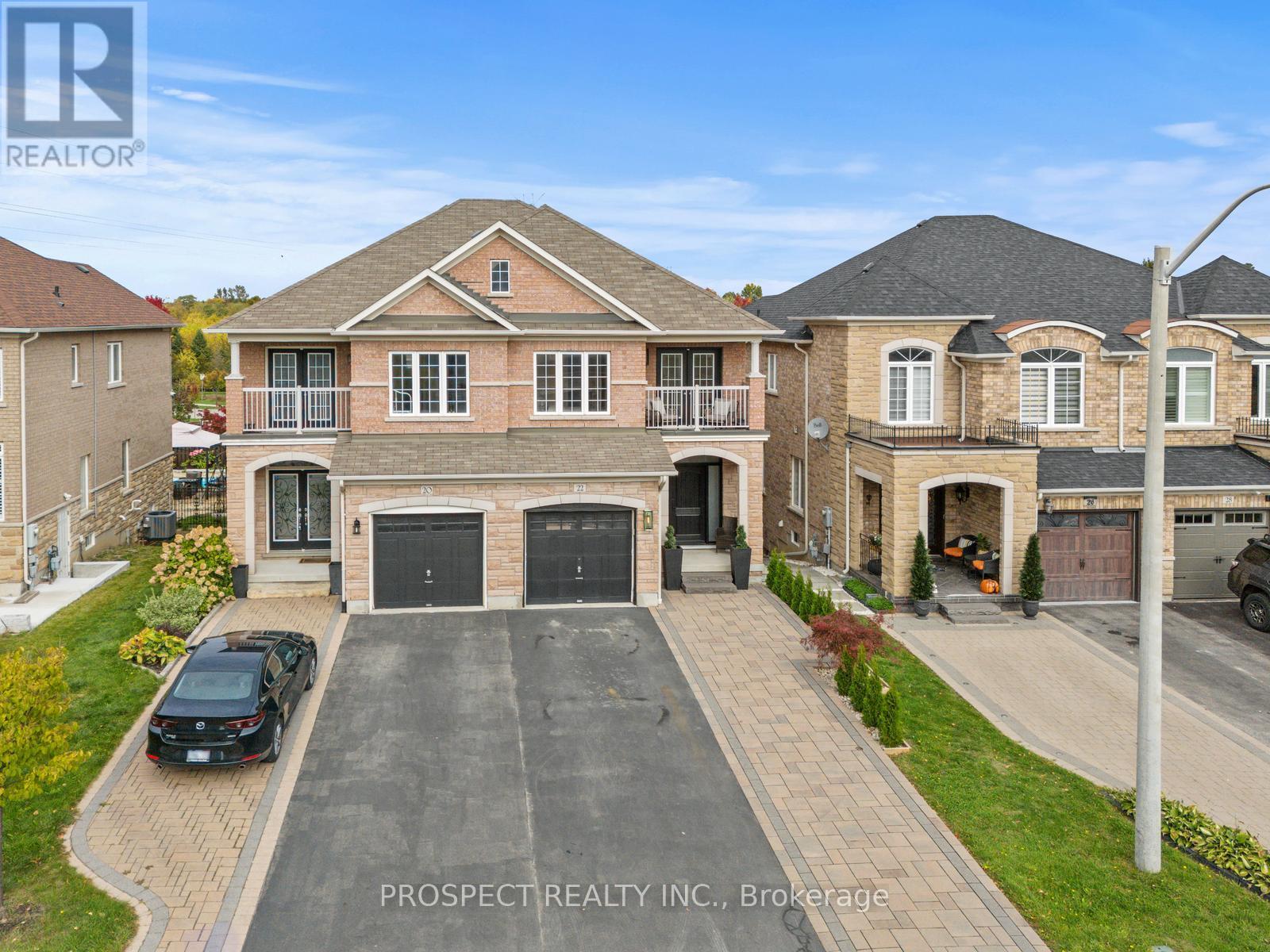 22 Worthview Drive, Vaughan, Ontario  L4H 0H9 - Photo 4 - N12469041