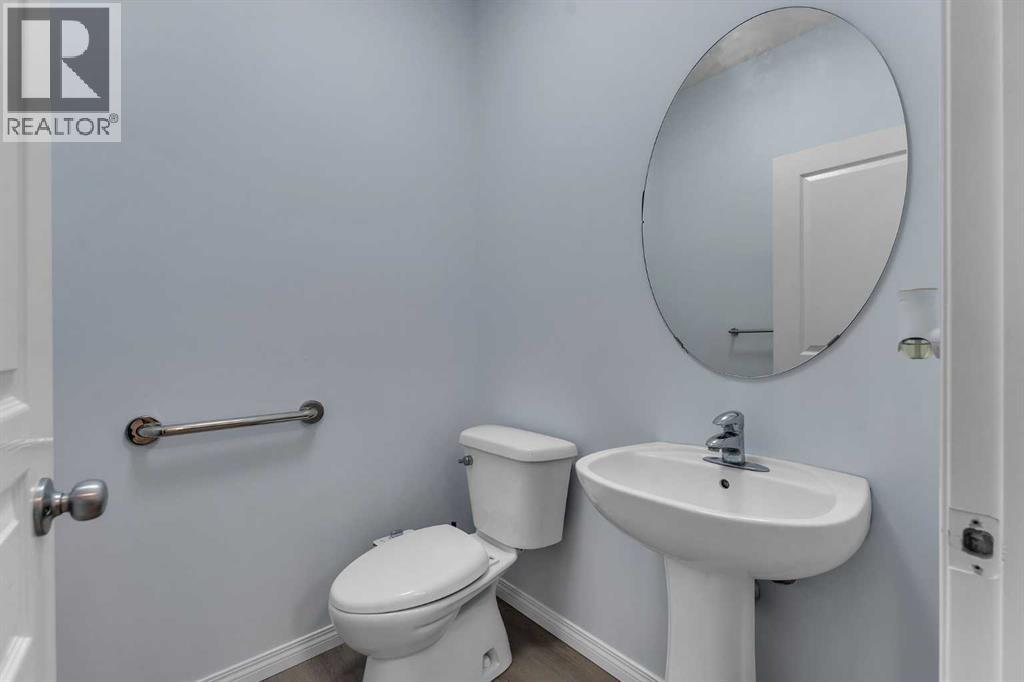 20 Copperpond Grove Se, Calgary, Alberta  T2Z 0X1 - Photo 17 - A2254748