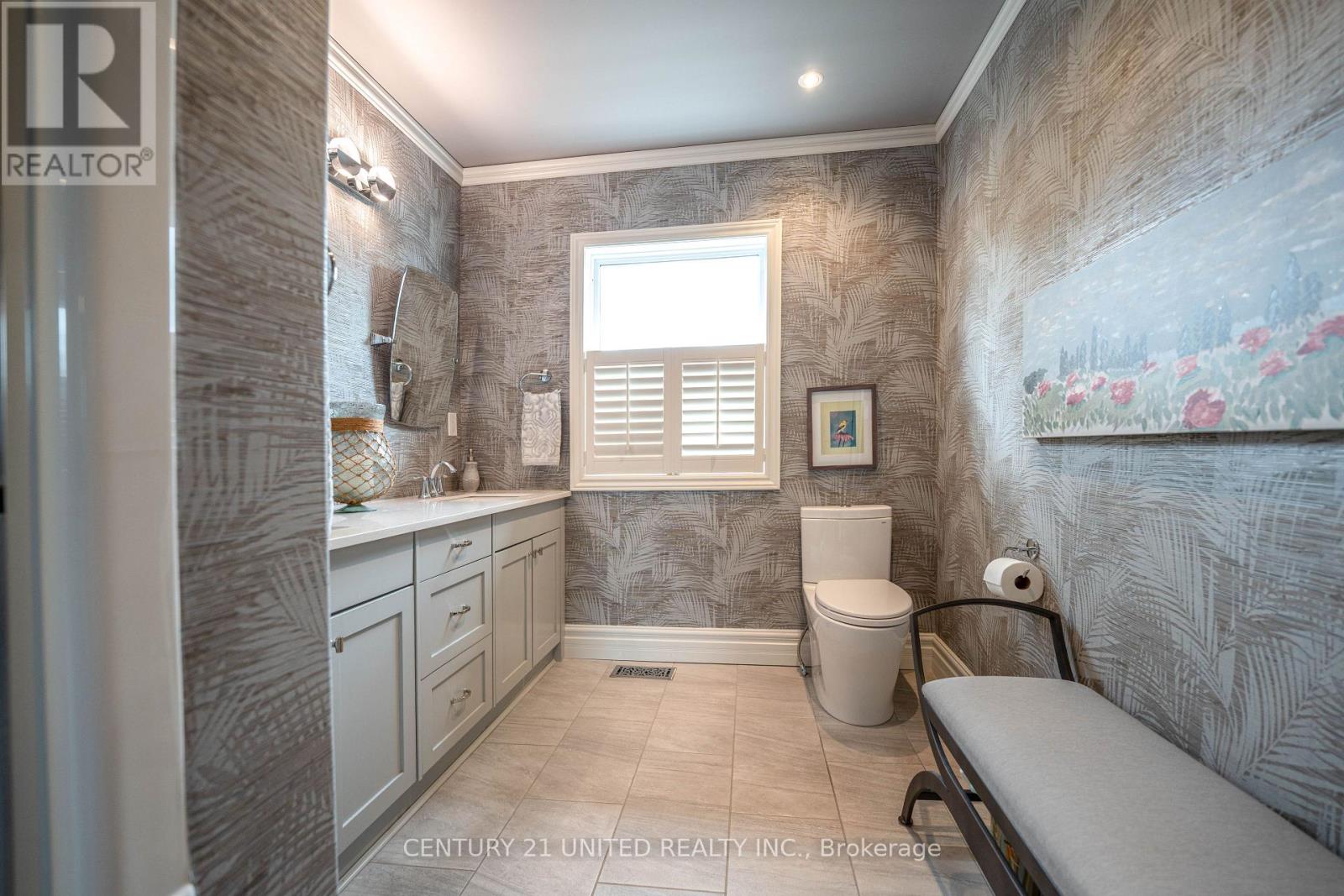 1 Wallace Street, Peterborough, Ontario K9H 1A8 - Photo 16 - X12469123