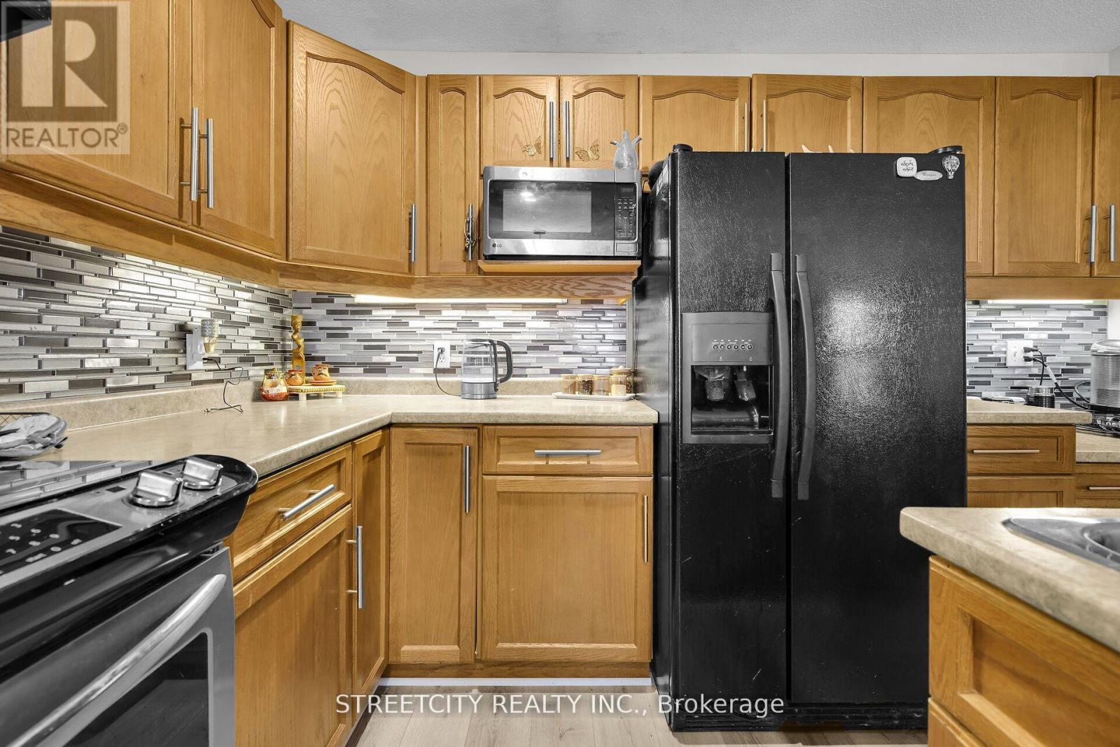 1 - 1320 Savannah Drive, London North, Ontario  N5X 0B7 - Photo 15 - X12469092