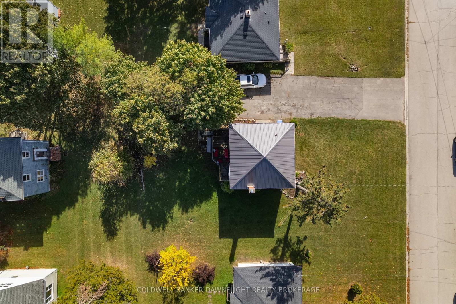 106 Kensington Crescent, South Huron, Ontario  N0M 1Y0 - Photo 24 - X12469100
