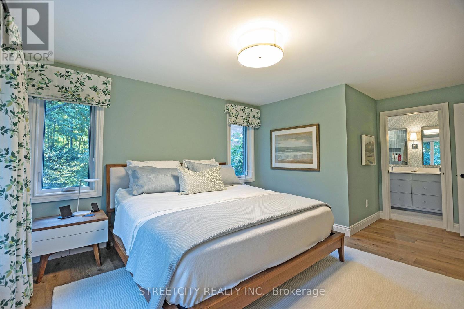 46 Foxborough Grove, London South, Ontario  N6K 4A8 - Photo 24 - X12469116