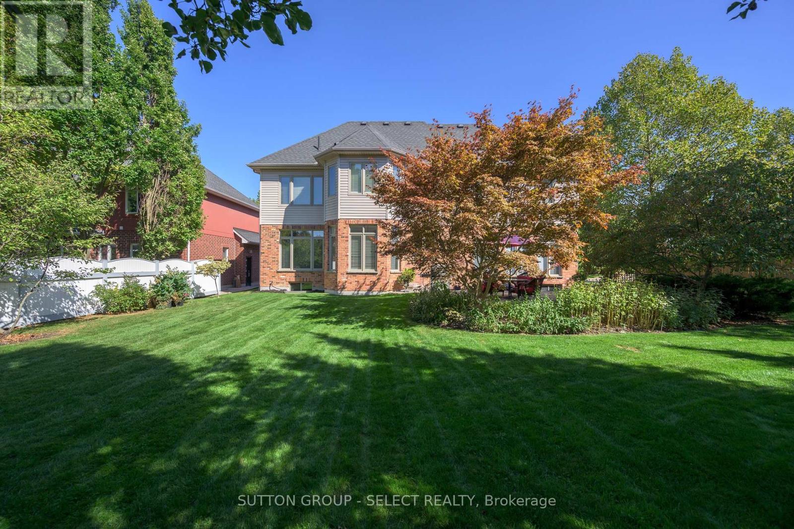 270 East Rivertrace Walk, London North, Ontario  N6G 5J7 - Photo 41 - X12469121