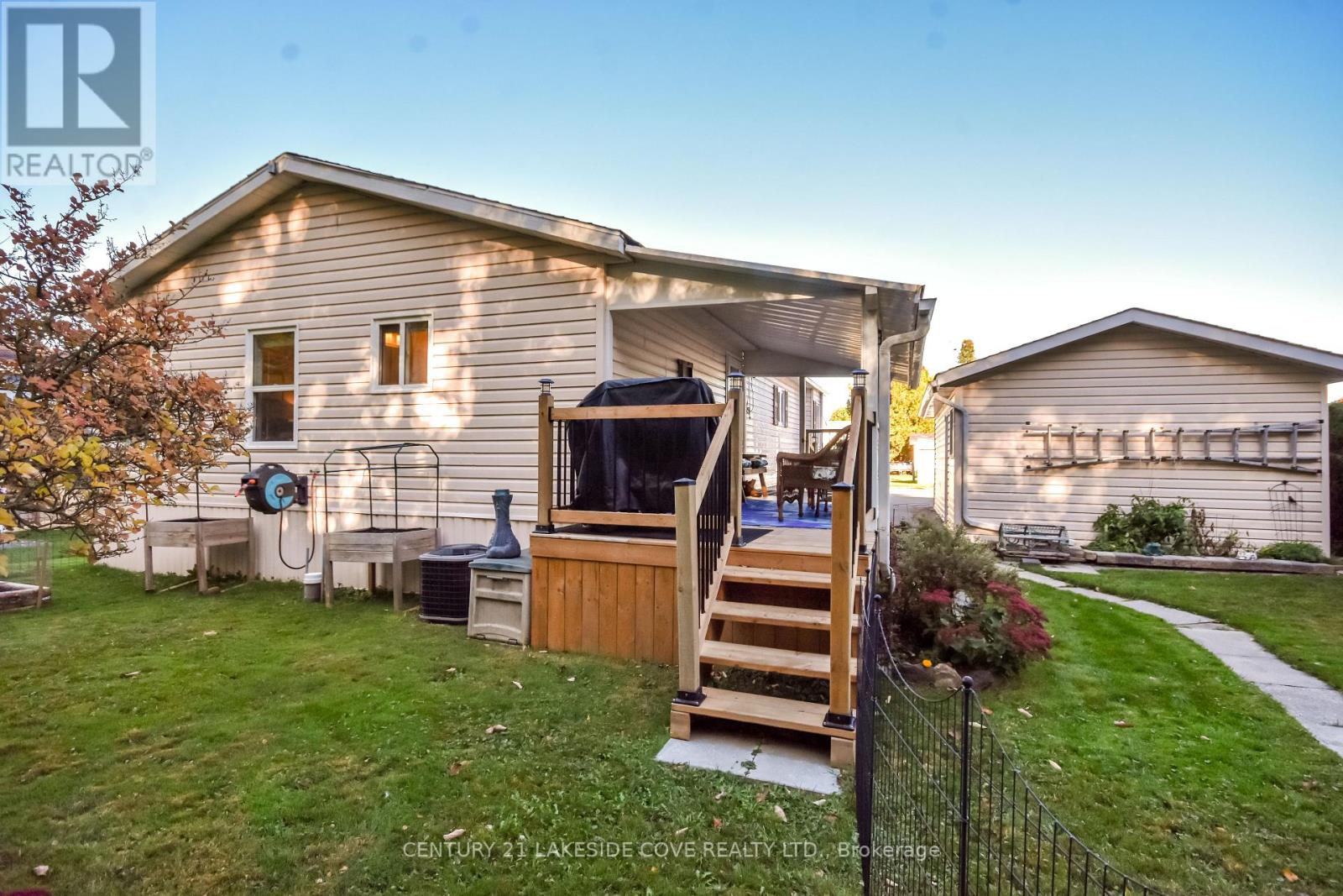 1355 Hilltop Road, Severn, Ontario  L3V 0V7 - Photo 43 - S12468922