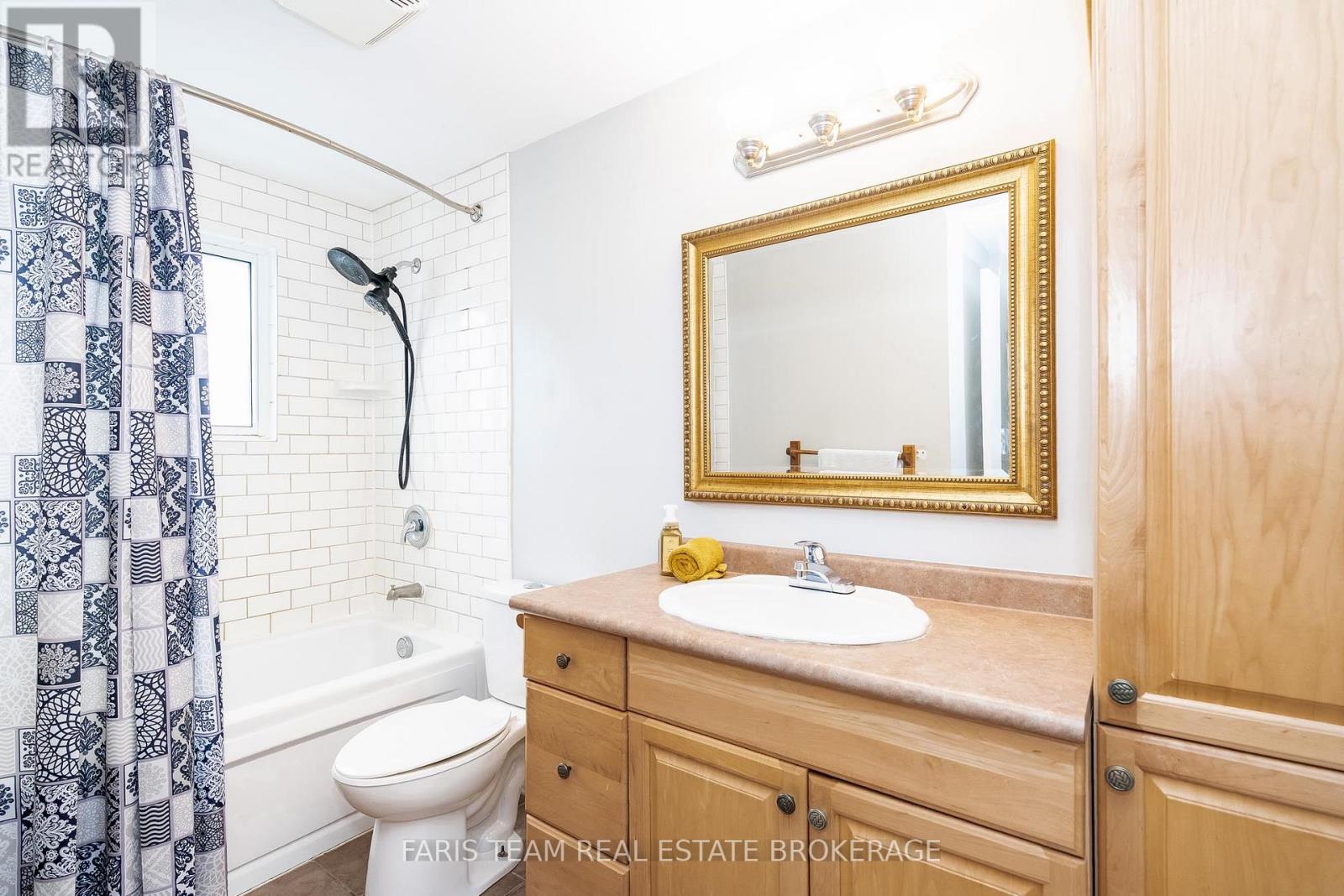 24 Laurie Crescent, Barrie, Ontario  L4M 6C7 - Photo 19 - S12469004