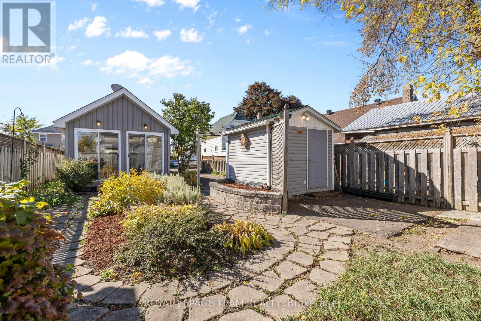 107 Queen Street N, Renfrew, Ontario  K7V 2A4 - Photo 40 - X12469089