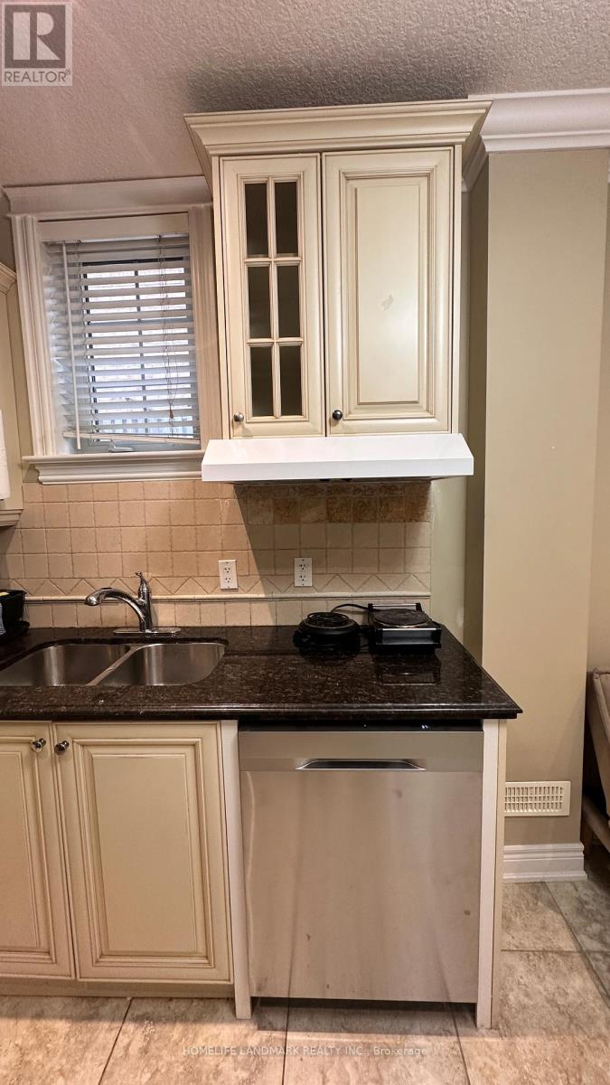 Lower - 202c Finch Avenue, Toronto, Ontario  M2N 4R9 - Photo 7 - C12467272