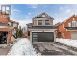 WALK UP - 82 RUSH ROAD, Aurora, Ontario