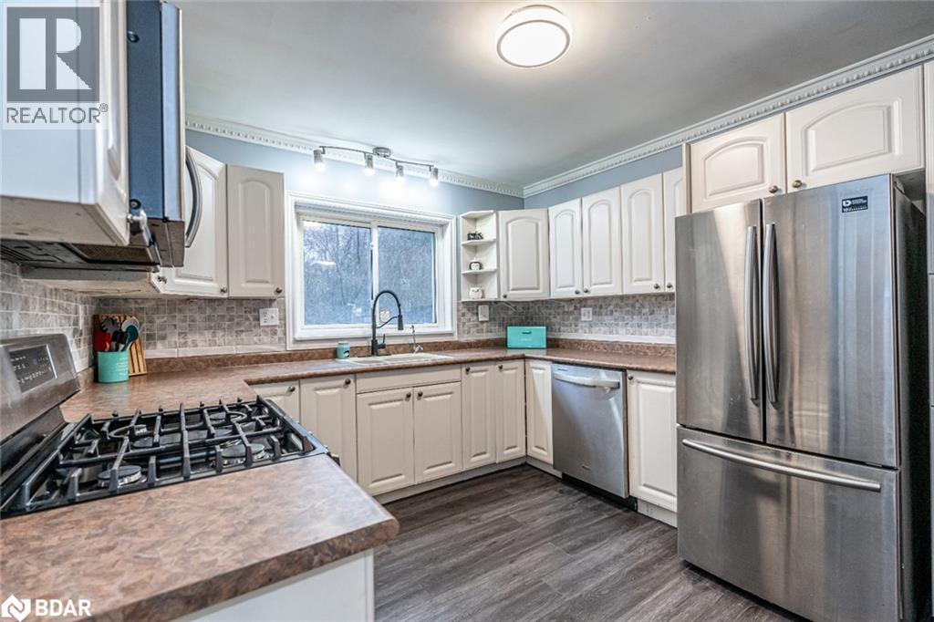 42 Mill Street, Angus, Ontario  L3W 0V7 - Photo 2 - 40780229
