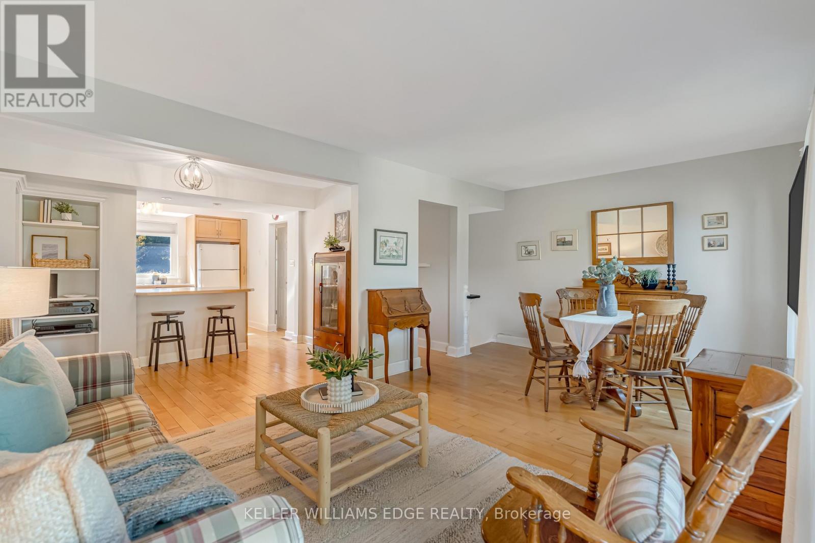 1191 Eighth Line, Oakville, Ontario  L6H 2H2 - Photo 10 - W12468925