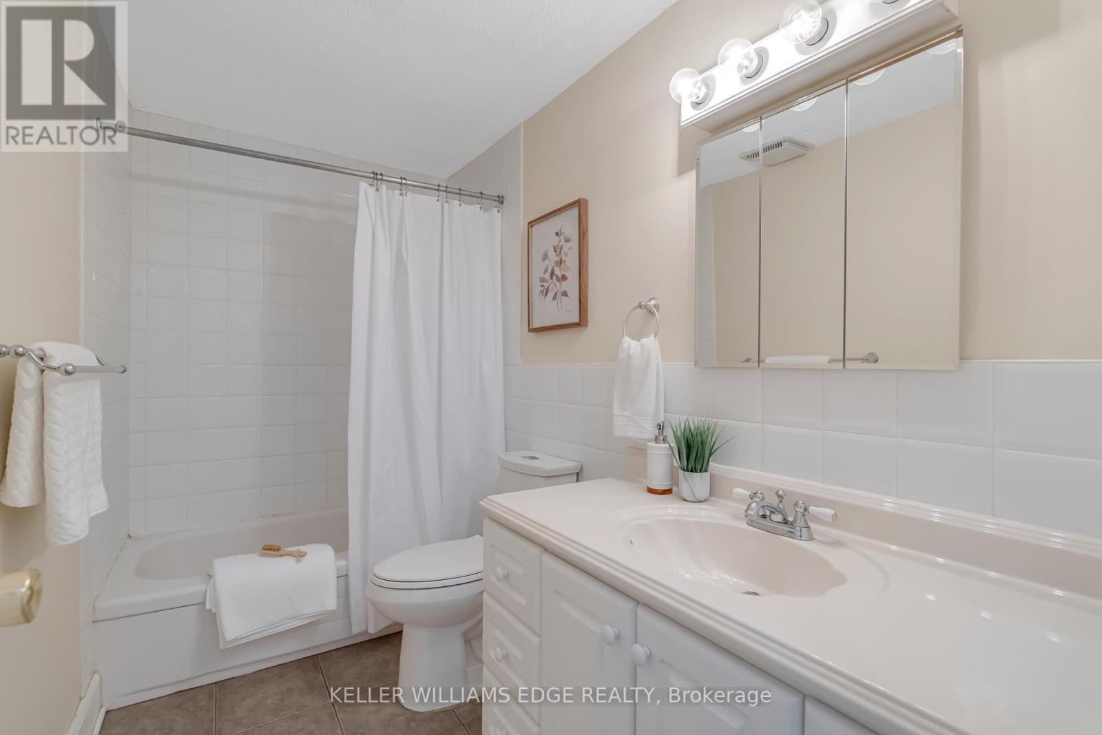 1191 Eighth Line, Oakville, Ontario  L6H 2H2 - Photo 20 - W12468925