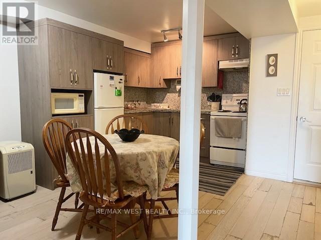 Lower - 328 Caledonia Road, Toronto, Ontario  M6E 4T6 - Photo 5 - W12468968