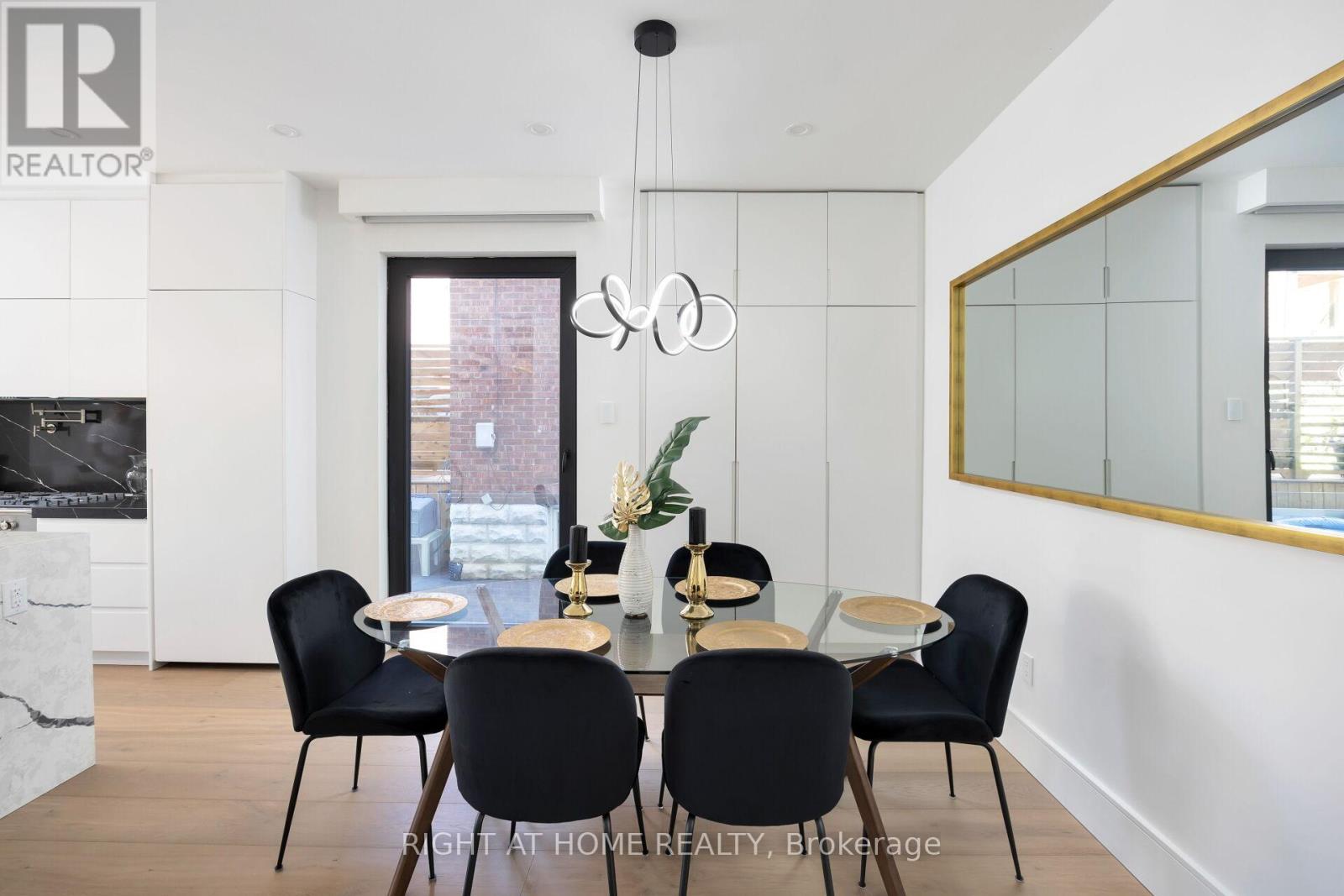 40 Sixth Street, Toronto, Ontario  M8V 3A2 - Photo 4 - W12468989