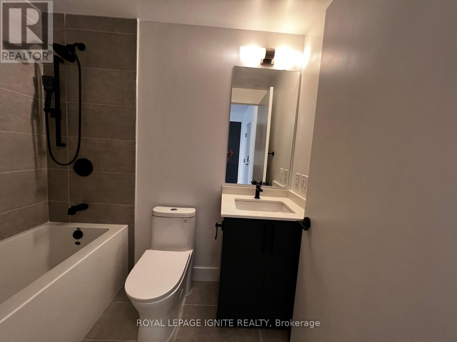 518 - 2450 Old Bronte Road, Oakville, Ontario  L6M 5P6 - Photo 11 - W12468992