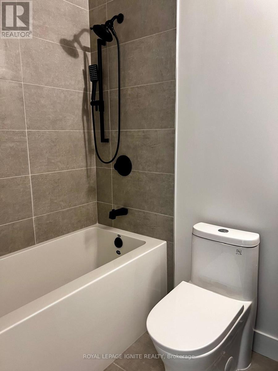 518 - 2450 Old Bronte Road, Oakville, Ontario  L6M 5P6 - Photo 12 - W12468992