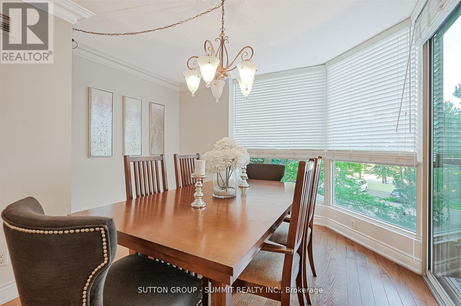 209 - 55 Kingsbridge Garden Circle, Mississauga, Ontario  L5R 1Y1 - Photo 14 - W12469000