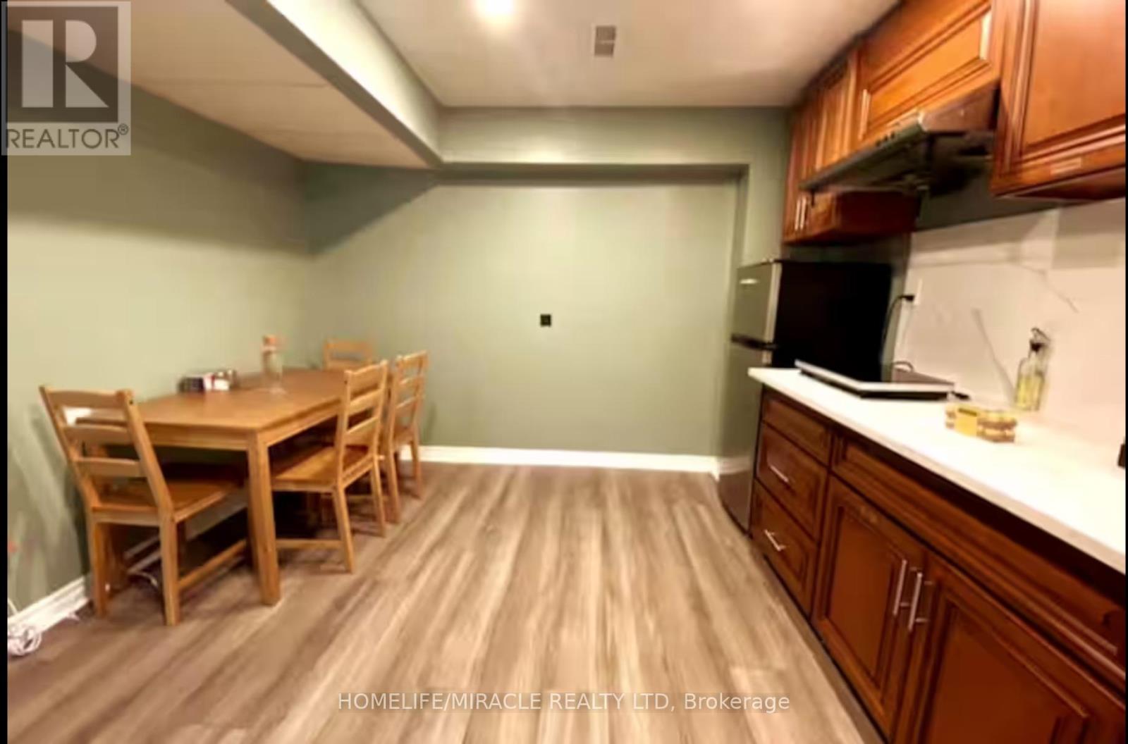 #basement - 9 Fairhill Avenue, Brampton, Ontario  L7A 2A9 - Photo 3 - W12469028