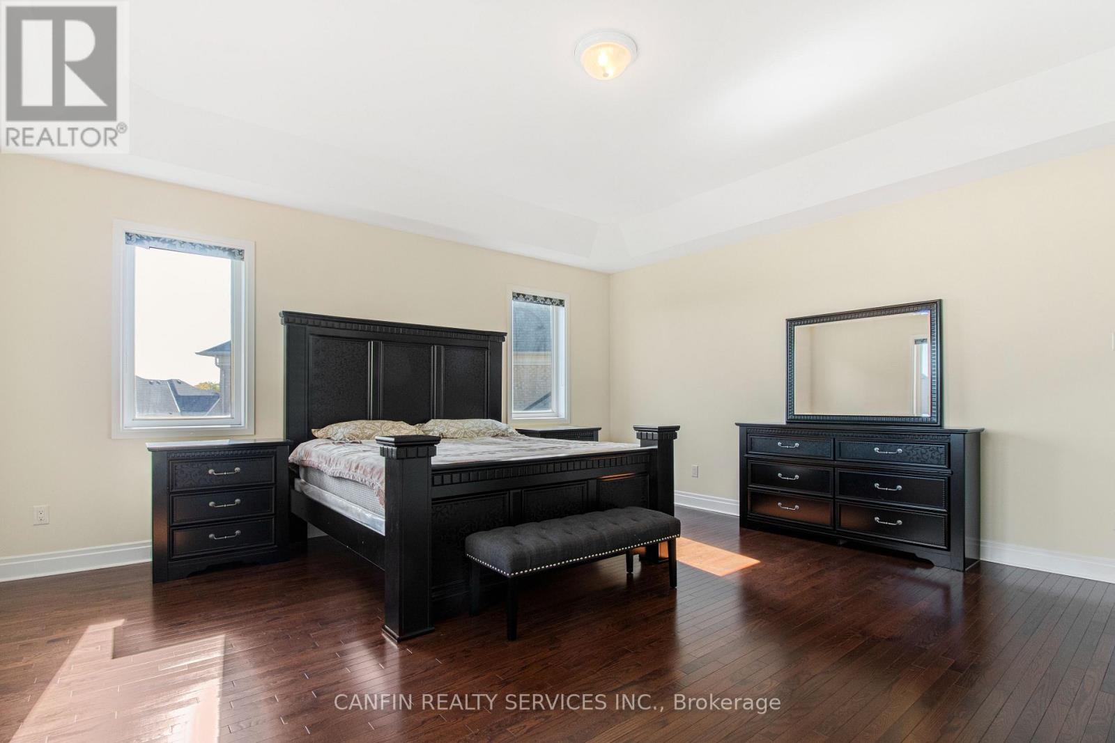 10 Calstock Place, Brampton, Ontario  L6X 0X3 - Photo 19 - W12469039