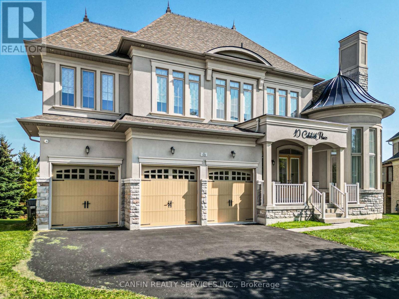 10 Calstock Place, Brampton, Ontario  L6X 0X3 - Photo 2 - W12469039