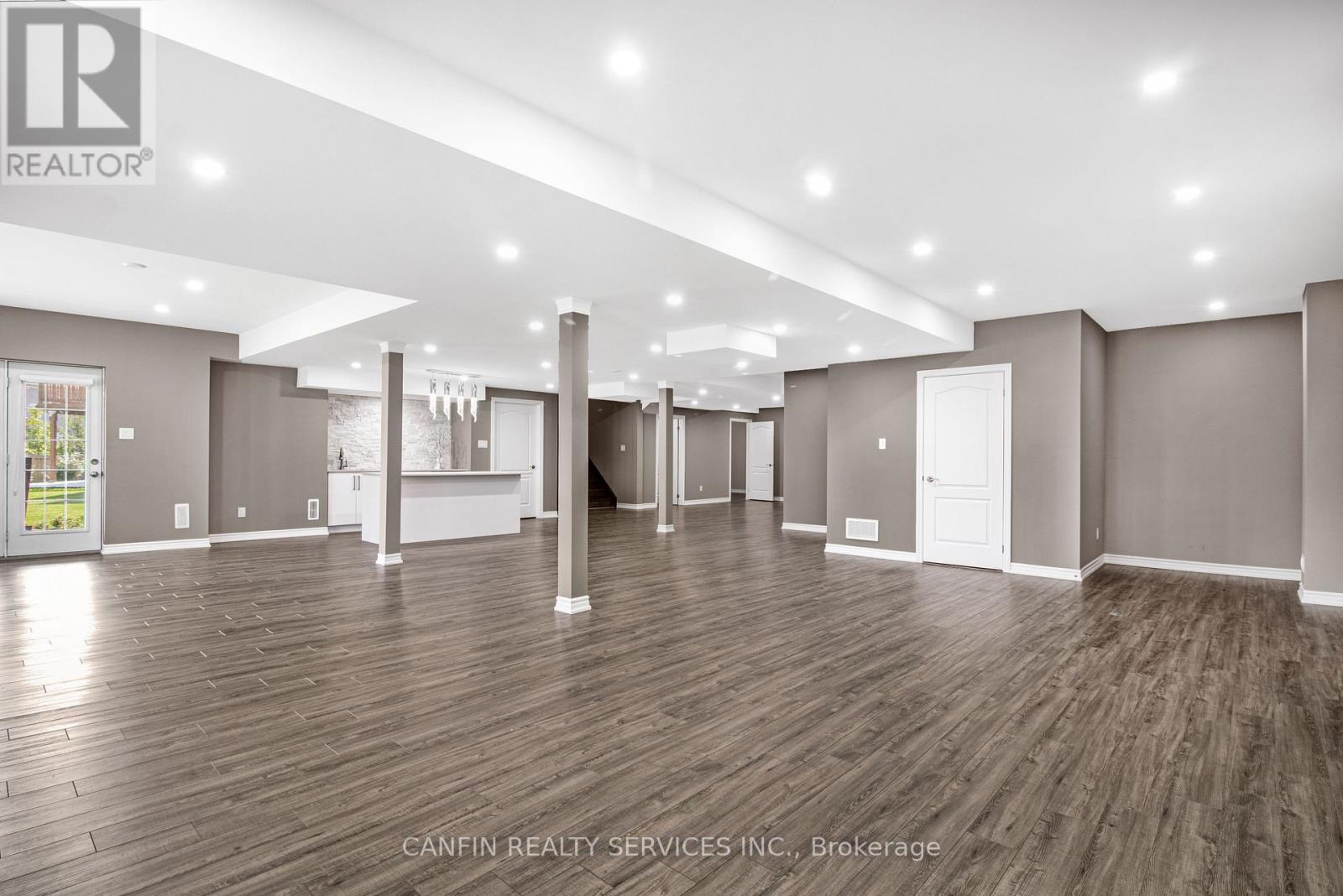 10 Calstock Place, Brampton, Ontario  L6X 0X3 - Photo 30 - W12469039