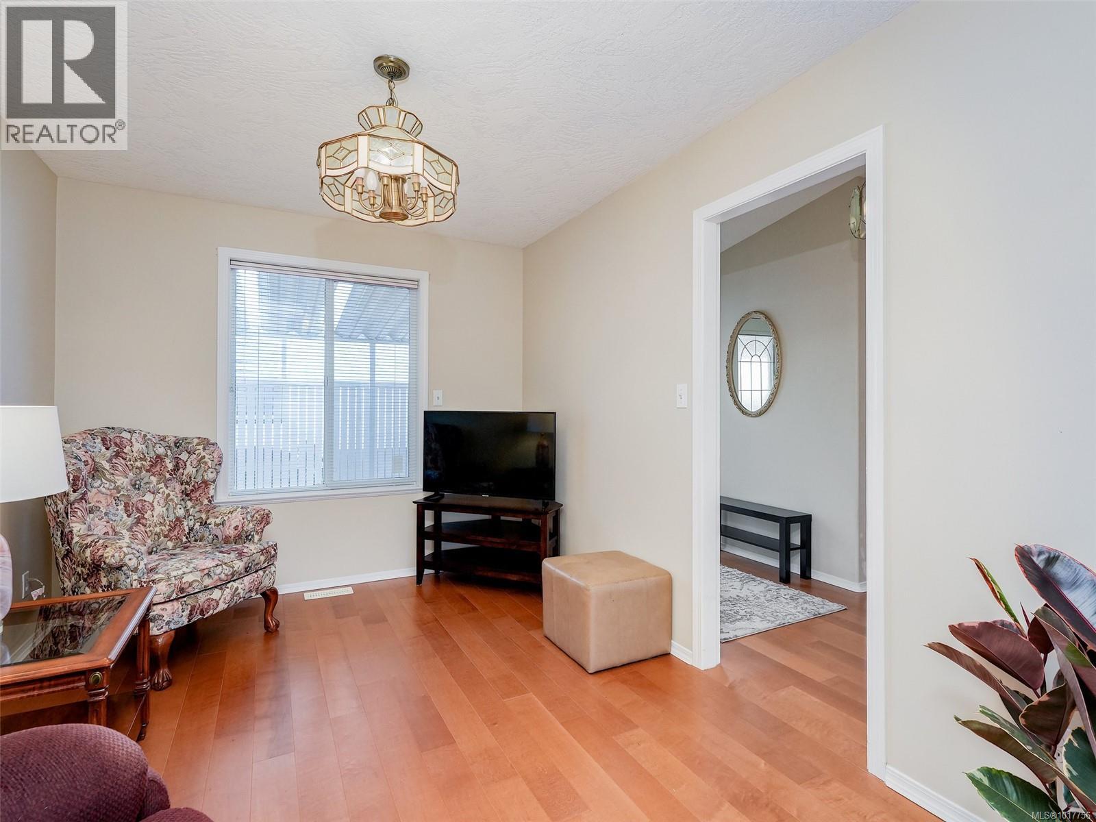 13 Eagle Lane, View Royal, British Columbia  V9A 7M2 - Photo 12 - 1017756