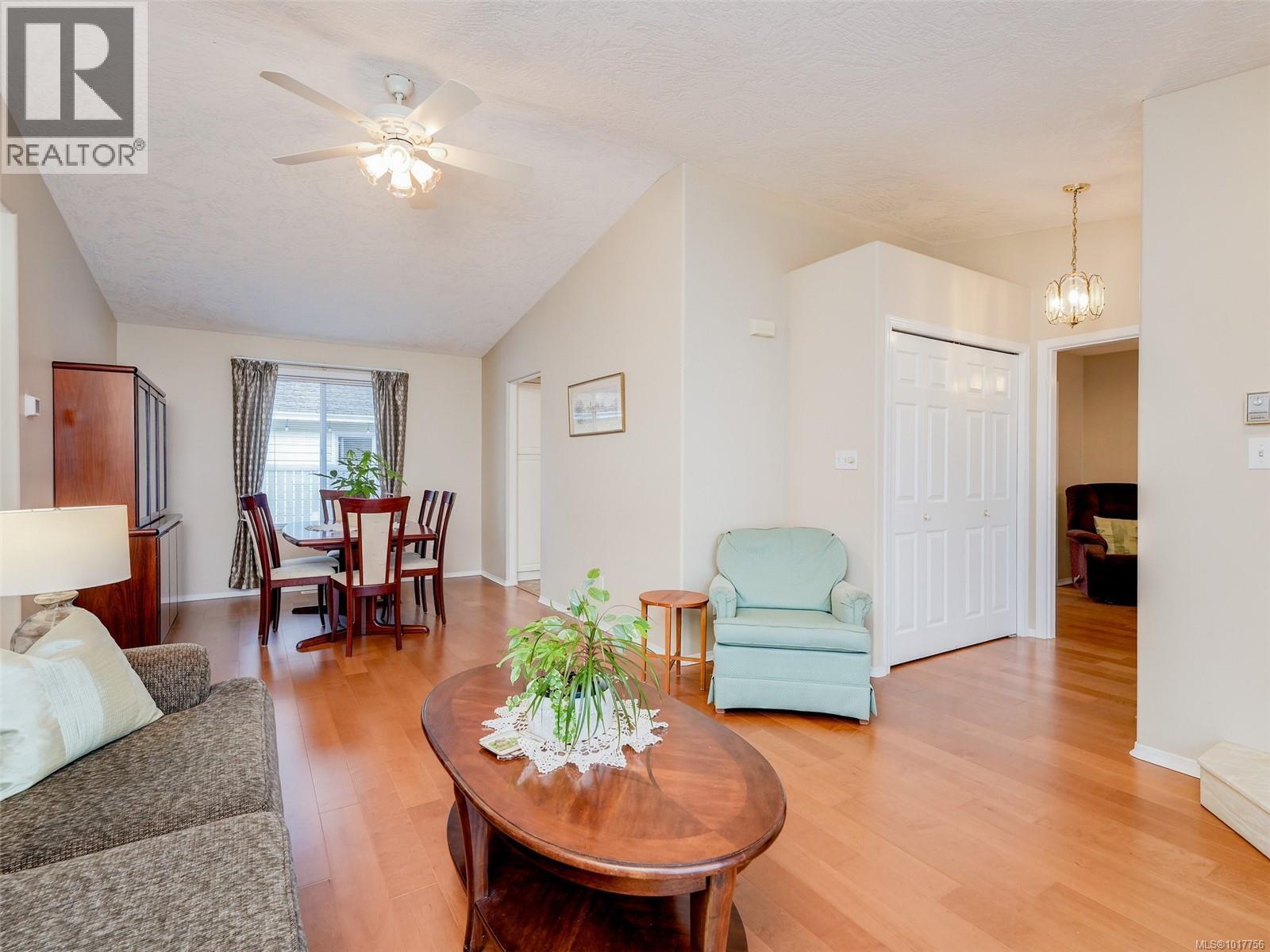 13 Eagle Lane, View Royal, British Columbia  V9A 7M2 - Photo 5 - 1017756