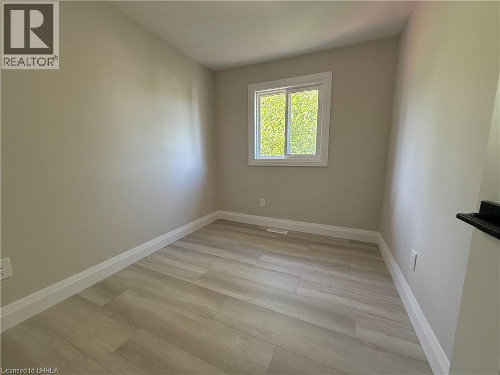 15 Banbury Road, Brantford, Ontario  N3P 1C9 - Photo 13 - 40771381