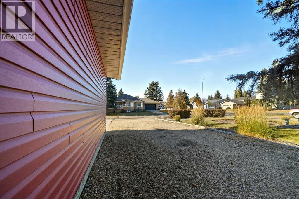 8 Petticoat Lane, Lacombe, Alberta  T4L 1T6 - Photo 39 - A2253582