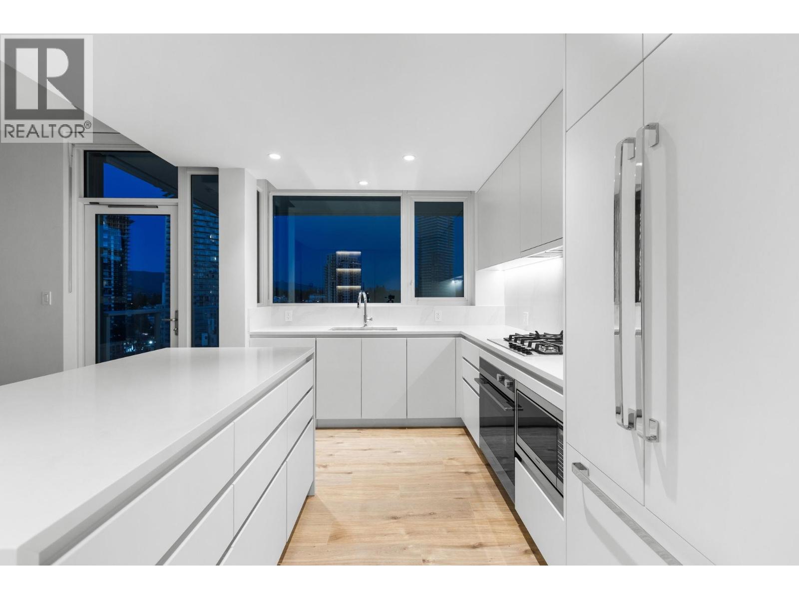 1502 720 Farrow Street, Coquitlam, British Columbia  V3J 0P3 - Photo 11 - R3059573