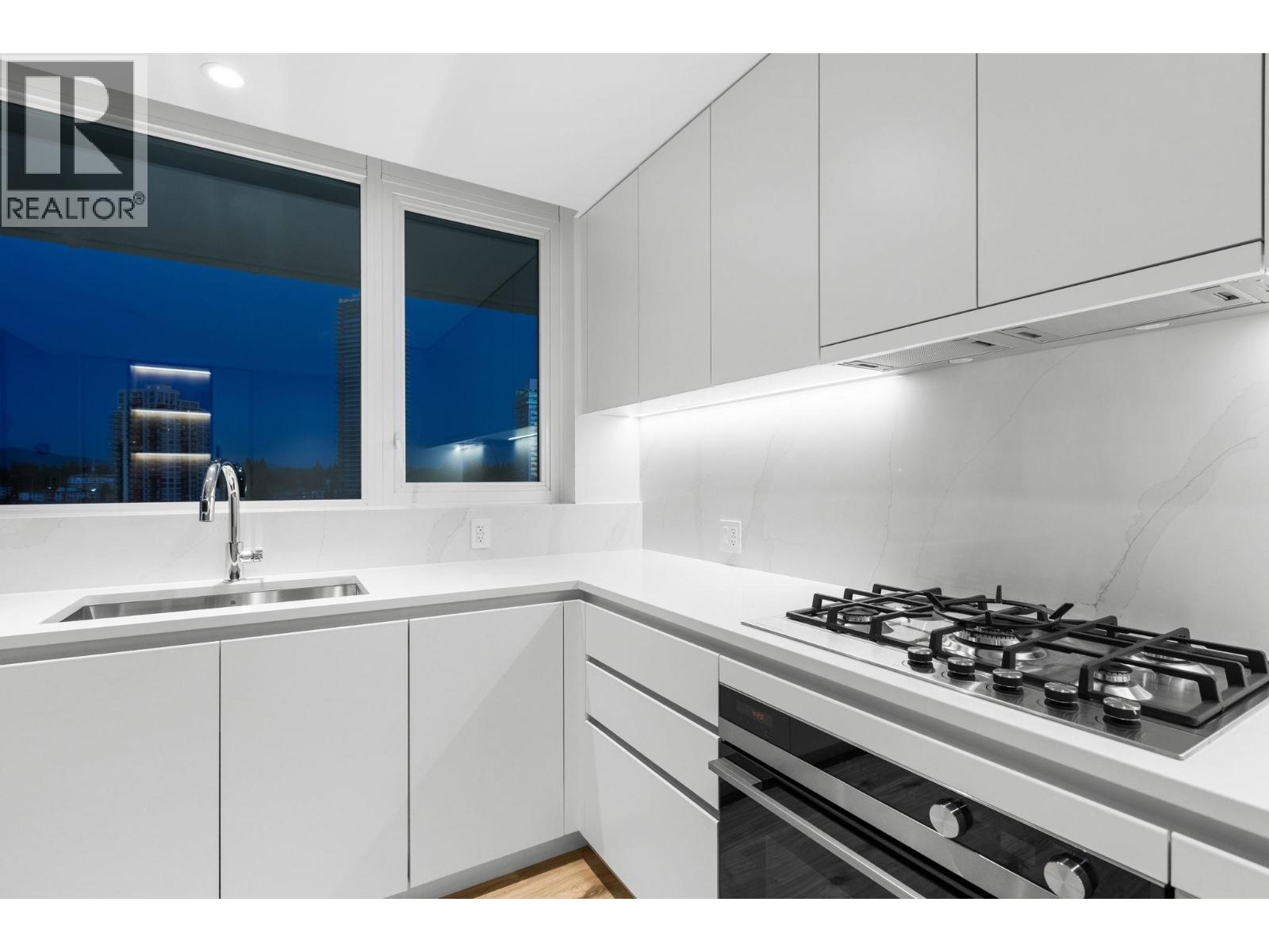 1502 720 Farrow Street, Coquitlam, British Columbia  V3J 0P3 - Photo 12 - R3059573