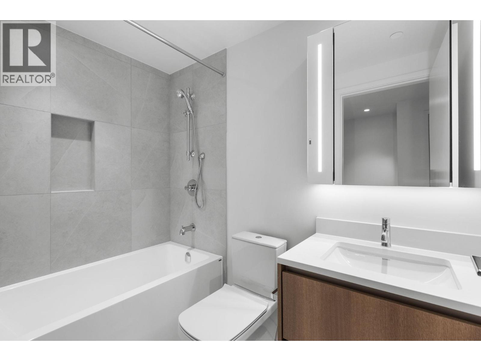 1502 720 Farrow Street, Coquitlam, British Columbia  V3J 0P3 - Photo 4 - R3059573