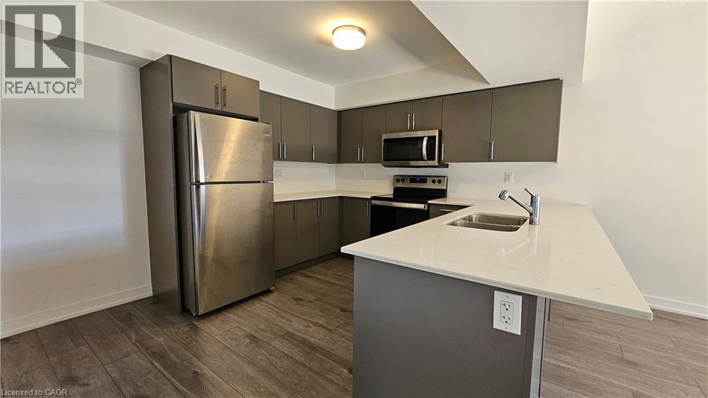 205 West Oak Trail Unit# 3, Kitchener, Ontario  N2R 1R4 - Photo 6 - 40779924