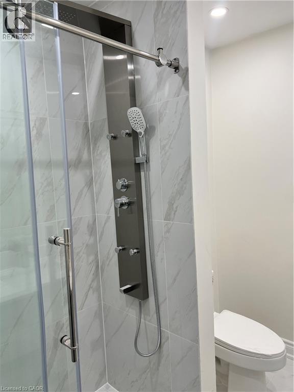 317 Duke Street W Unit# 6, Kitchener, Ontario  N2H 3X9 - Photo 4 - 40780227